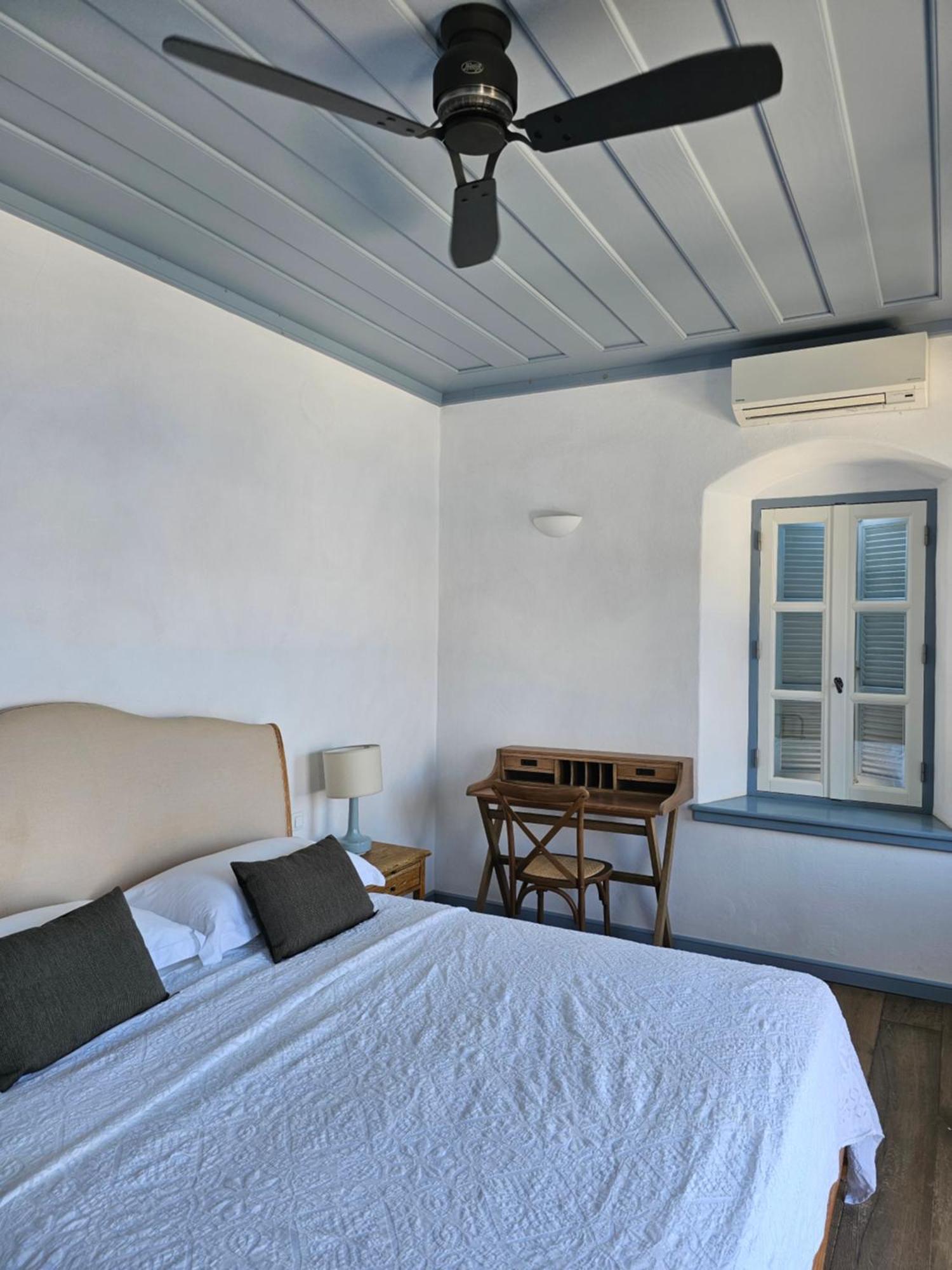 The Anchor House Bed & Breakfast ซีมี ภายนอก รูปภาพ